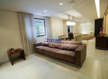Apartamento · 250m² · 4 Quartos · Apartamento à venda - em Lourdes