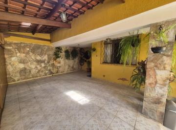 Casa · 276m² · 4 Quartos · Casa à venda - em Santa Efigênia
