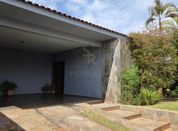 Casa · 490m² · 3 Quartos · 4 Vagas · Casas Residenciais Padrão em Ribeirão Preto