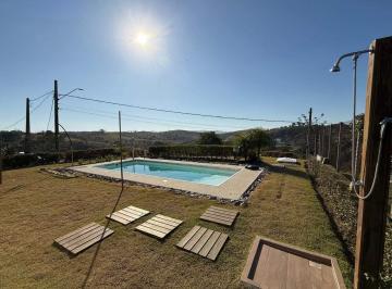 Casa · 228m² · 3 Quartos · 6 Vagas · Casa Térrea para locação com Vista para o Lago no Condomínio Lago Dourado Jacareí/SP