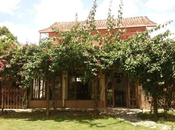 Casa · 168m² · 2 Quartos · 2 Vagas · Casa à venda | 2 dormitórios | Jardim Itapema | Guararema/SP