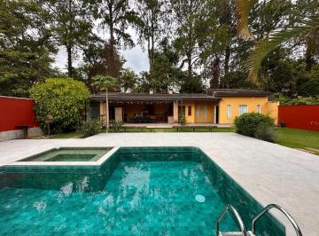 Casa · 197m² · 3 Quartos · 5 Vagas · Casa à venda no Bairro Bellard - Guararema, São Paulo