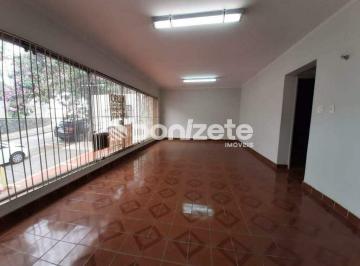 Casa · 209m² · 3 Quartos · 5 Vagas · Casa para Aluguel em Santo André (SP) – Vila Assunção | 3 Quartos | 5 Vagas