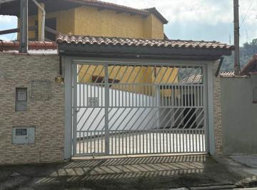 Casa · 63m² · 2 Quartos · Excelente localização em bairro privilegiado!