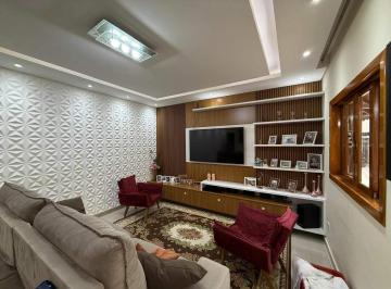 Casa · 230m² · 4 Quartos · 4 Vagas · Casa com 230m² de construção à venda no Bairro Nogueira - Guararema - SP