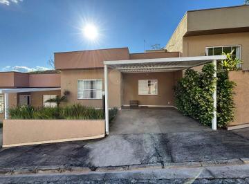 Casa · 74m² · 2 Quartos · 1 Vaga · Casa com 2 dormitórios à venda, 74 m² por R$ 700.000,00 - Nogueira - Guararema/SP