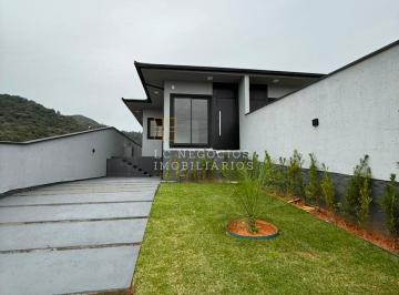Casa · 69m² · 3 Quartos · 3 Vagas · Casa à venda no bairro Alto Aririu - Palhoça/SC