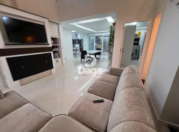 Casa · 248m² · 4 Quartos · 2 Vagas · Viva a Tranquilidade - Casa em Condominio Fechado Exclusivo Na Vargem Pequena/Florianópolis