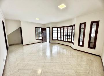 Casa · 120m² · 4 Quartos · 2 Vagas · Casa duplex à venda no Condomínio Rancho Itaúna, na Rua Lagoa Bonita, em Vargem Grande.