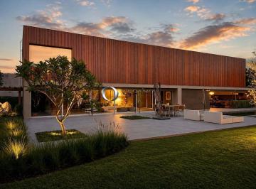 Casa · 540m² · 4 Quartos · Fazenda Boa Vista - Casa com 4 Suítes à Venda na Fazenda Boa Vista