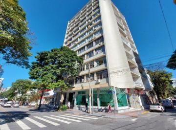 Fachada · Apartamento com 2 Quartos e Suíte para Alugar no Centro de Florianópolis