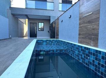 Casa · 98m² · 2 Quartos · 1 Vaga · Sobrado proximo da Praia no Suarao em Itanhaém