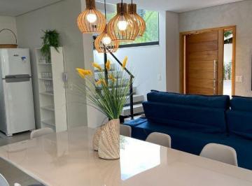 Casa · 125m² · 3 Quartos · 2 Vagas · Casa com 3 Suites em Condominio com Piscina a 400m da Praia de Boicucanga