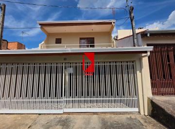 Casa · 200m² · 3 Quartos · 2 Vagas · Casa para alugar em Jardim São Guilherme de 200.00m² com 3 Quartos, 1 Suite e 2 Garagens