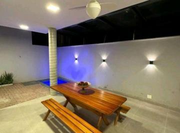 Casa · 112m² · 3 Quartos · 2 Vagas · Casa Mobiliada com Piscina Privativa a 200m da Praia de Maresias