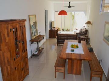 Casa · 80m² · 3 Quartos · 2 Vagas · Casa Mobiliada a 300m da Praia de Boicucanga Condominio Apenas R$ 550