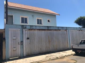 Casa · 69m² · 2 Quartos · 2 Vagas · Casa para venda em Jardim Samambaia de 69.00m² com 2 Quartos, 2 Suites e 2 Garagens