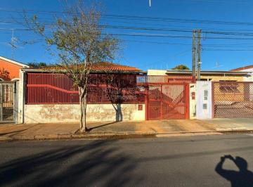 Casa · 285m² · 2 Quartos · Casa Padrão em Araraquara