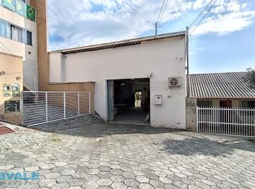 Comercial · 180m² · Galpão com 180m². Imóvel ideal para sua atividade, inclusive para marcenaria.