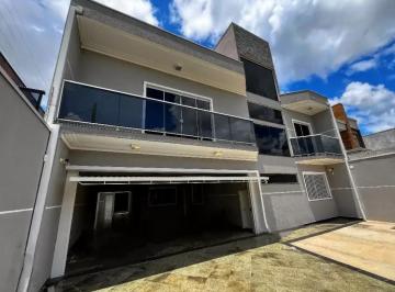 Casa · 480m² · 1 Quarto · 8 Vagas · Sobrado para venda em Cidade Industrial De Curitiba de 480.00m² com 1 Quarto, 3 Suites e 8 Garagens