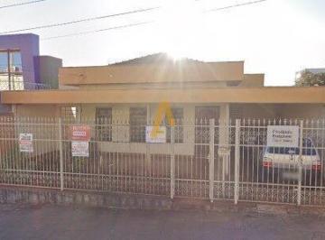 Casa · 380m² · 4 Quartos · 2 Vagas · Casa para alugar em Jardim Paulista de 380.00m² com 4 Quartos e 2 Garagens