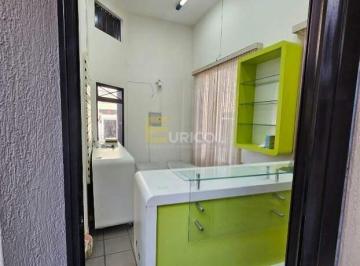 Comercial · 18m² · Sala Comercial para alugar em Centro de 17.91m²