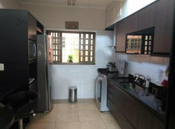 Casa · 256m² · 3 Quartos · 2 Vagas · Casa para venda em Parque Ribeirão Preto de 256.00m² com 3 Quartos, 1 Suite e 2 Garagens