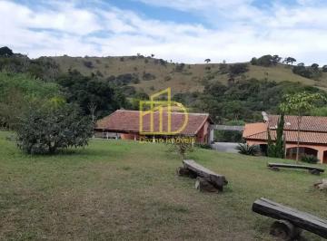 Rural · 10m² · 3 Quartos · 4 Vagas · Fazenda / Sítio para venda em Sarapui De Cima de 10.00m² com 3 Quartos, 1 Suite e 4 Garagens