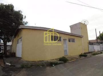 Casa · 10m² · 3 Quartos · 4 Vagas · Casa para venda em Centro de 10.00m² com 3 Quartos, 1 Suite e 4 Garagens