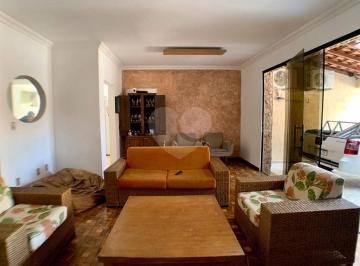 Casa · 268m² · 3 Quartos · 3 Vagas · Casa para venda em Jardim Estádio de 268.00m² com 3 Quartos, 1 Suite e 3 Garagens