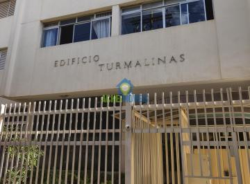 Apartamento · 129m² · 3 Quartos · 2 Vagas · Apartamento para alugar em Centro de 128.99m² com 3 Quartos, 1 Suite e 2 Garagens