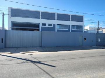 Comercial · 748m² · 2 Vagas · Galpão / Depósito / Armazém para venda e aluguel em Vila Votocel de 748.00m² com 2 Garagens