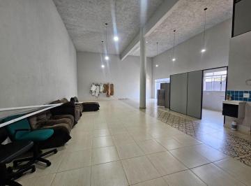 Comercial · 250m² · 2 Vagas · Sala Comercial para alugar em Chácara Malota de 250.00m² com 2 Garagens