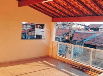 Casa · 224m² · 3 Quartos · 2 Vagas · Sobrado para venda em Bairro Inválido de 224.00m² com 3 Quartos e 2 Garagens