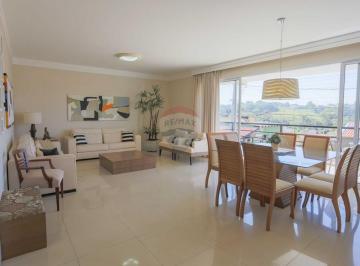 Casa · 297m² · 4 Quartos · 4 Vagas · Casa para venda em Centro de 297.34m² com 4 Quartos, 2 Suites e 4 Garagens