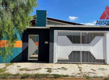 Casa · 194m² · 3 Quartos · 4 Vagas · Casa para alugar em Cariobinha de 194.00m² com 3 Quartos, 2 Suites e 4 Garagens