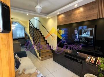Casa · 73m² · 2 Quartos · 1 Vaga · Casa para venda em Centro de 73.00m² com 2 Quartos e 1 Garagem