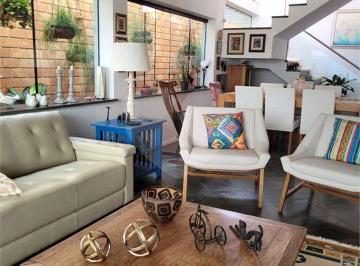 Casa · 386m² · 4 Quartos · 4 Vagas · Casa para venda em Jardim Brasil de 386.00m² com 4 Quartos, 2 Suites e 4 Garagens