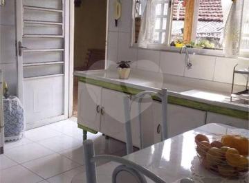 Casa · 277m² · 3 Quartos · 1 Vaga · Casa para venda em Jardim Santhiago de 277.00m² com 3 Quartos e 1 Garagem