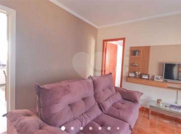 Casa · 223m² · 4 Quartos · 2 Vagas · Casa para venda em Jardim Estádio de 223.00m² com 4 Quartos, 2 Suites e 2 Garagens