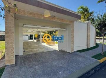 Casa · 228m² · 4 Quartos · 4 Vagas · Casa de Condomínio para venda em Residencial de Colores de 227.90m² com 4 Quartos, 1 Suite e 4 Garag