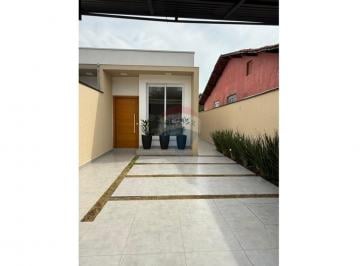 Casa · 100m² · 3 Quartos · Casa para venda em Nova Arujá de 100.00m² com 3 Quartos e 1 Suite
