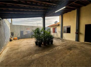 Casa · 156m² · 4 Quartos · 3 Vagas · Casa para venda em Residencial Floresta de 156.00m² com 4 Quartos e 3 Garagens