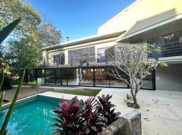 Casa · 450m² · 3 Quartos · 4 Vagas · Casa de Condomínio para alugar em Condomínio Chácara Flora de 450.00m² com 3 Quartos, 3 Suites e 4 G