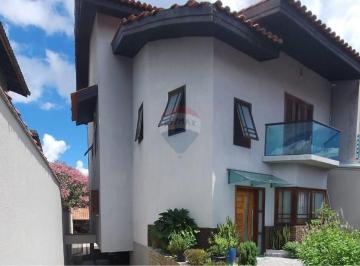 Casa · 164m² · 5 Quartos · 5 Vagas · Casa para venda em Nova Arujá de 164.50m² com 5 Quartos, 1 Suite e 5 Garagens