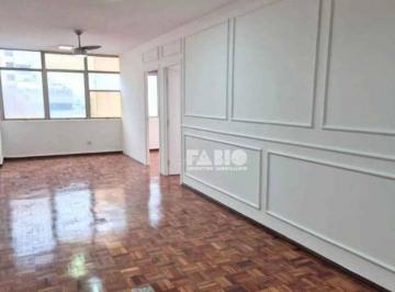 Comercial · 100m² · 2 Vagas · Sala Comercial para venda em Centro de 100.00m² com 2 Garagens