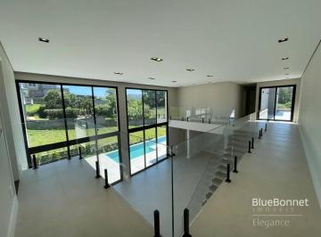 Casa · 437m² · 4 Quartos · 5 Vagas · Casa de Condomínio para venda em Villagio Paradiso de 437.00m² com 4 Quartos, 4 Suites e 5 Garagens
