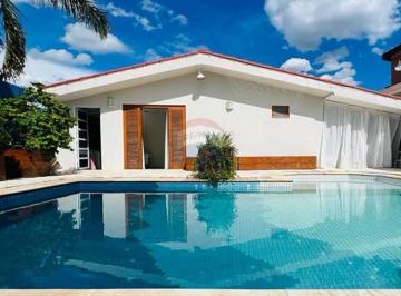 Casa · 230m² · 2 Quartos · Casa para alugar em Nova Gardênia de 230.00m² com 2 Quartos e 2 Suites