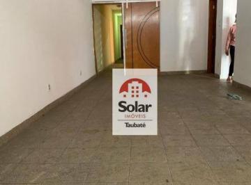 Casa · 260m² · 5 Quartos · 1 Vaga · Casa para venda em Centro de 260.00m² com 5 Quartos, 1 Suite e 1 Garagem