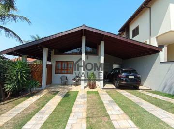 Casa · 196m² · 3 Quartos · 4 Vagas · Casa de Condomínio para venda em Condomínio Vivenda Das Quaresmeiras de 196.00m² com 3 Quartos, 2 Su